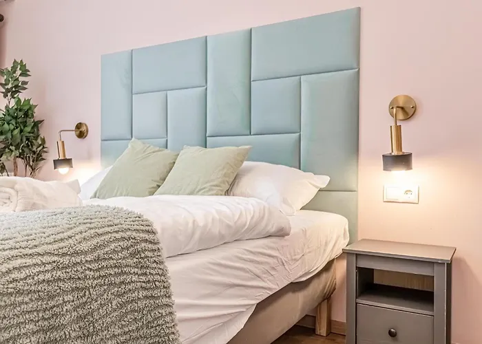 Near Westbahnhof 2 Cozy Studios, Barrier-free شقة *