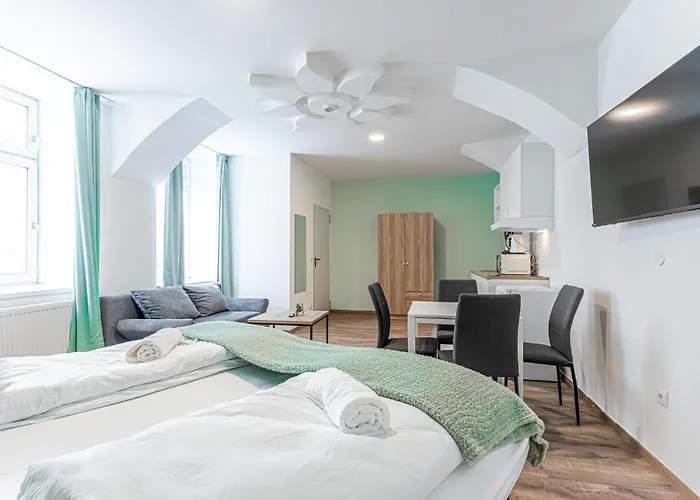 شقة Near Westbahnhof 2 Cozy Studios, Barrier-free